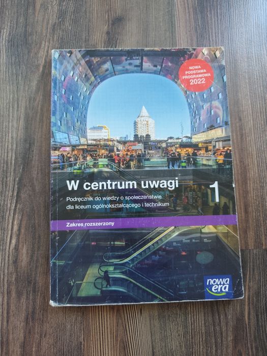 W centrum uwagi 1 książka do wosu