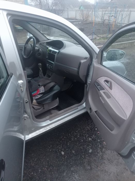 Продам  Чері джагі