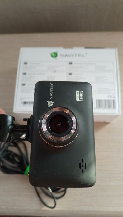 Автомобільний відеореєстратор NAVITEL CR900