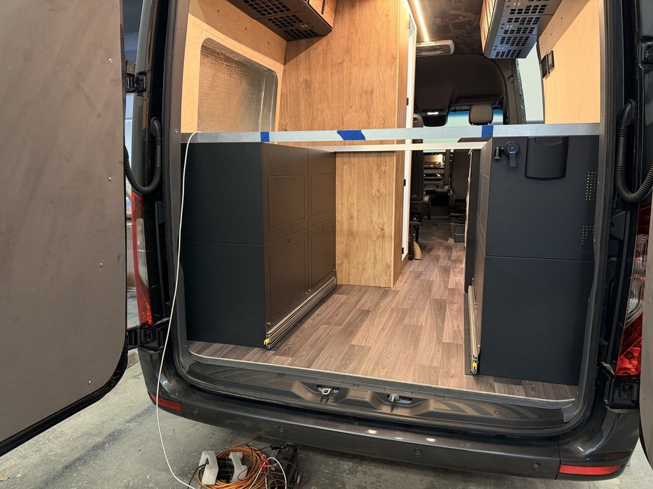 Nowy fabr komplet Van der Moon Moon Garage DUCATO SPRINTER MASTER !