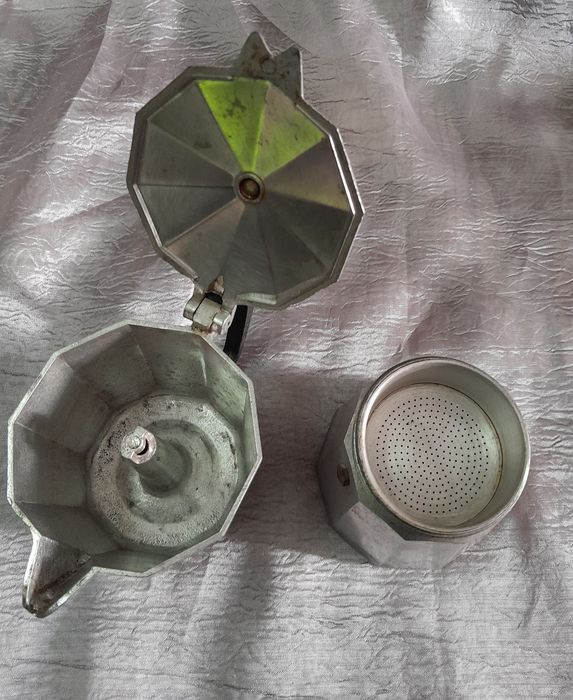 Cafeteira em alumínio