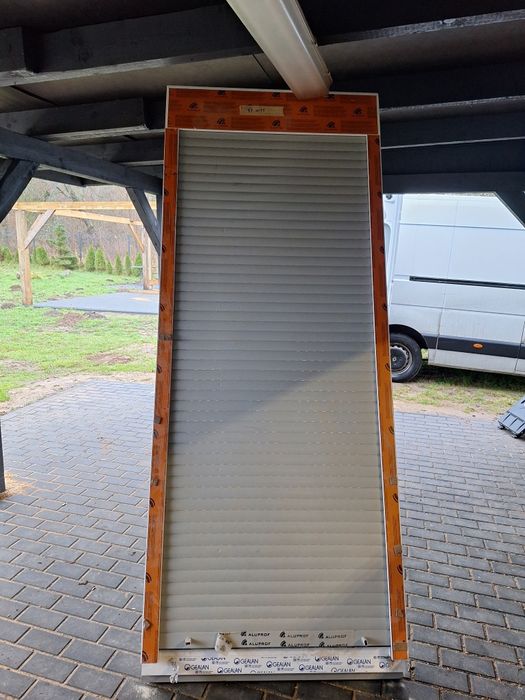 Drzwi balkonowe z roletą 235cm x 94cm Nowe