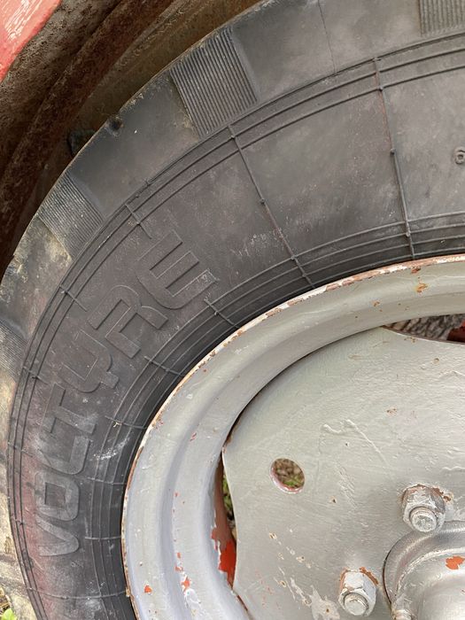 Екскаватор ЮМЗ на базі борекс