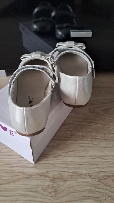 Miss Me nowe balerinki srebrne r. 32 eleganckie baleriny