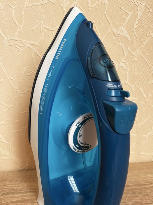 Праска ручна з функцією пару Phillips