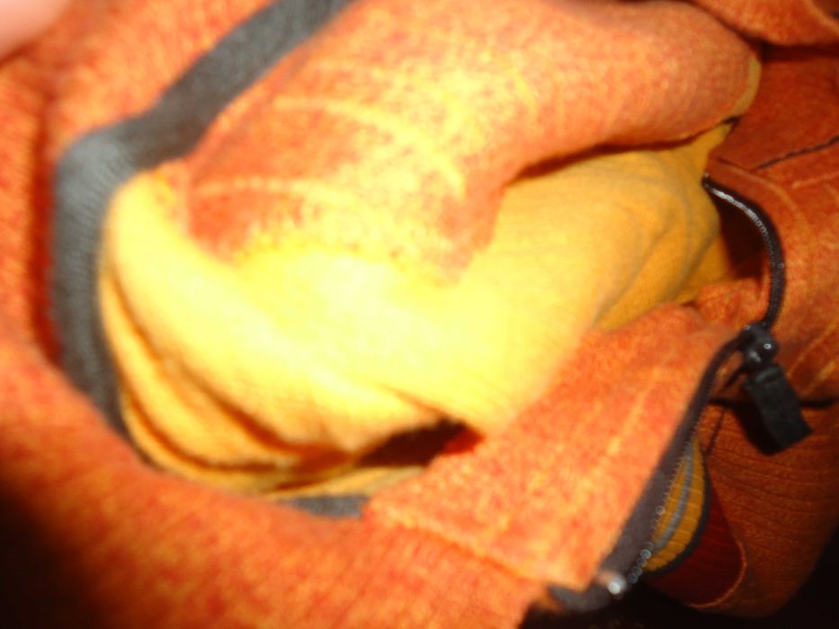 толстовка плотная на грудь 150