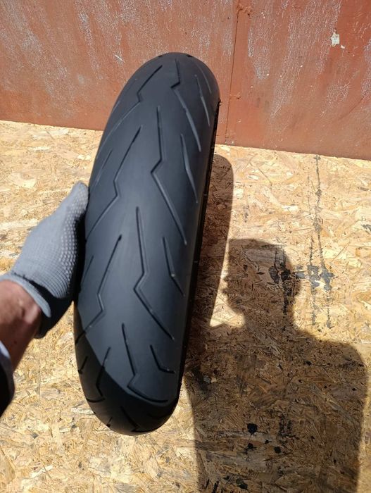 120/70ZR17 PIRELLI DIABLO ROSSO 3