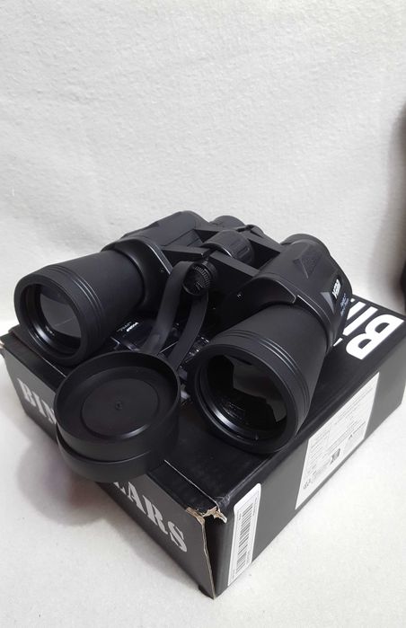 Lornetka NOWA 10x50 z etui