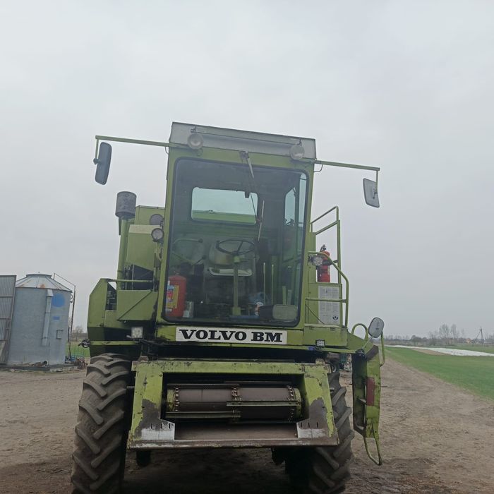 Claas Dominator 85