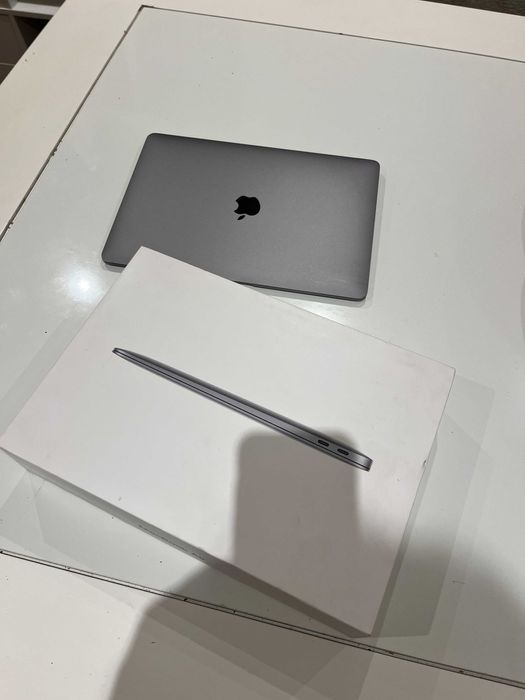 Macbook Air 2018 spacegray