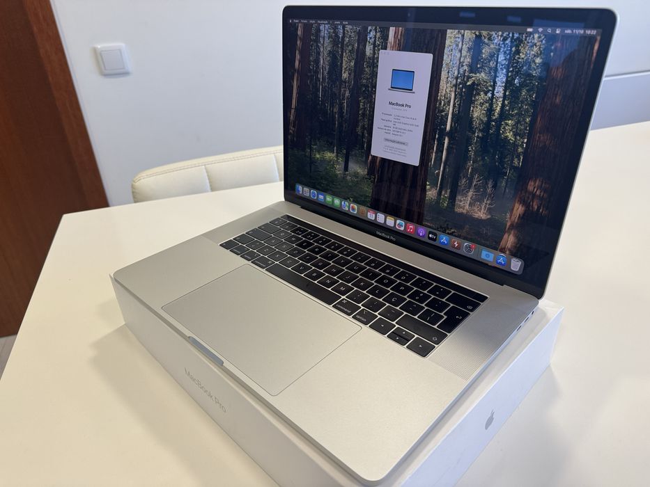 MacBook Pro Retina 15.4 inch (2019) - Core i9 - 16GB/512GB