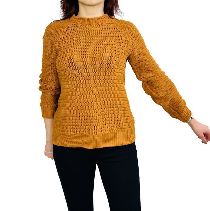 Złoty sweter ażurowy ze stójką XS 34