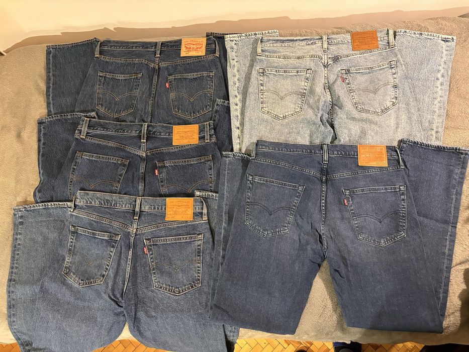 Одним лотом! Коробка одежды. Levis Wrangler New Balance Napapijri