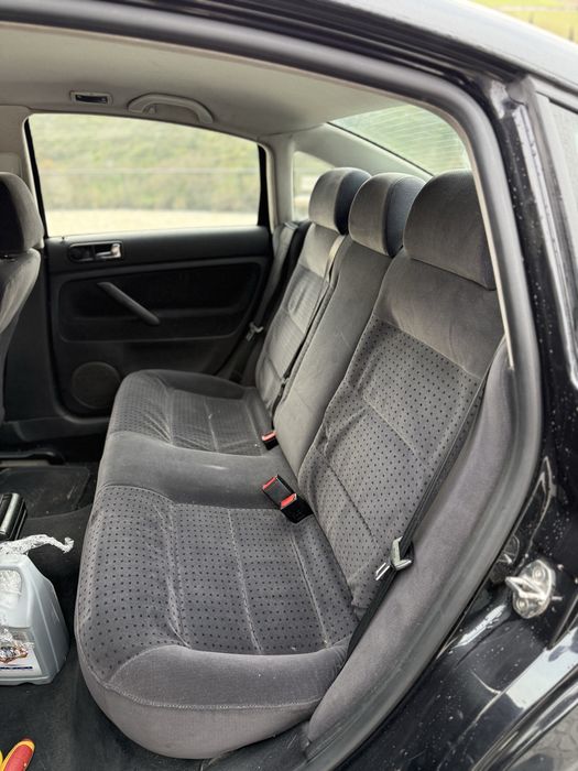 Volkswagen Passat 1.9 tdi 110 cv