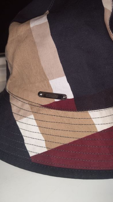 Продам оригінальну панаму BURBERRY