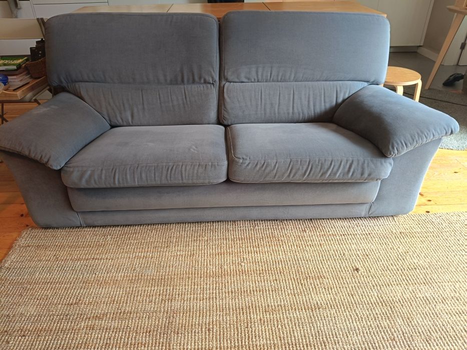 Sofás de 2 e 3 lugares