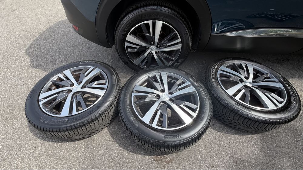 Jogo jantes 18 peugeot com pneus 225/55/18 michelin