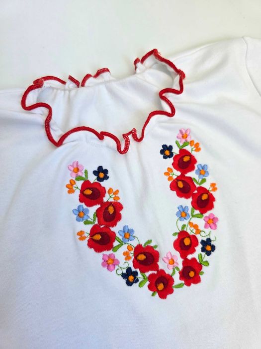 белая футболка блузка девочке вышиванка в укранском стиле 128-140