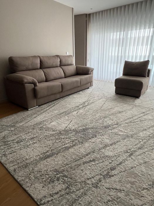 Sofá-cama em pele