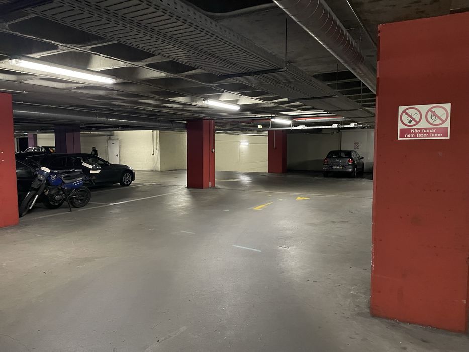 Garagem Olivais C Com Spacio