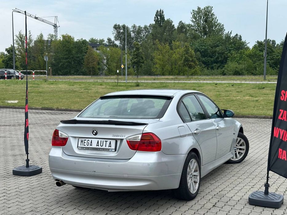 BMW E90 2.0B // Super Stan // Dynamiczna // Manual // Zamiana