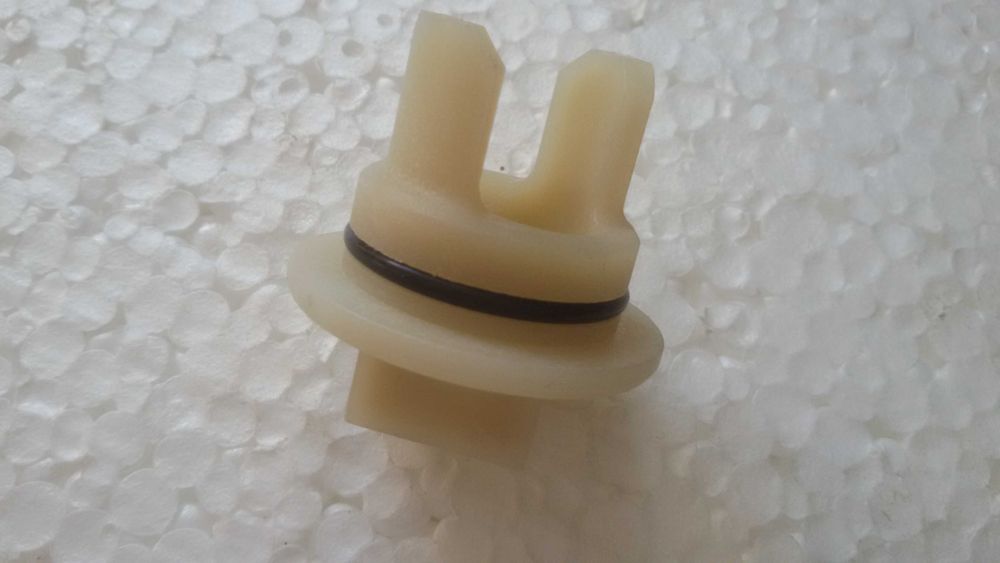 Продам предохранительную муфту к мясорубке Bosch