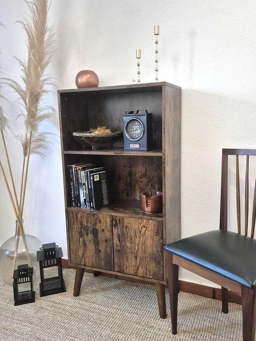 Estante / Prateleira / Móvel de Apoio / Consola / Aparador / Armário