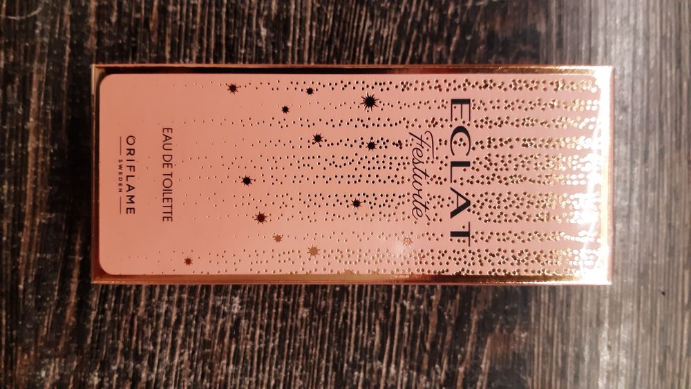 Woda toaletowa Eclat Festivite Oriflame 50ml