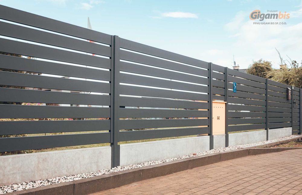 ogrodzenia nowoczesne, metalowe, palisadowe