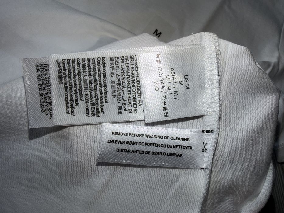 Оригінальна футболка Calvin Klein Foil Monologo Graphic Classic