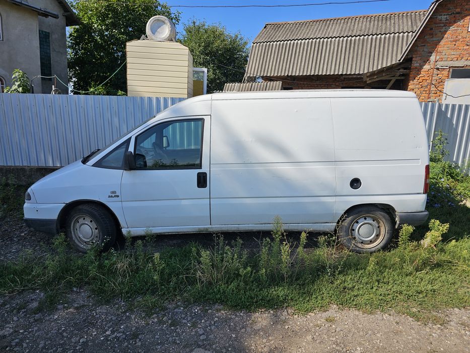 fiat scudo 2.0 JTD під ремонт / запчастини