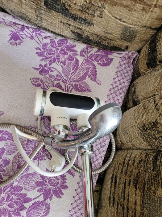 Кран водонагрівач