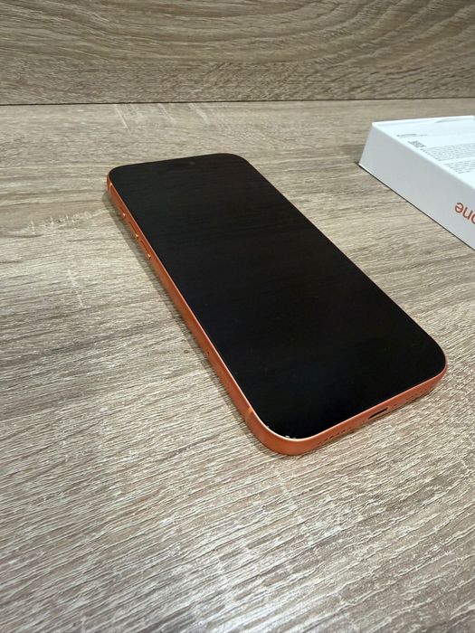 IPhone 17 PRO MAX pomarańczowy