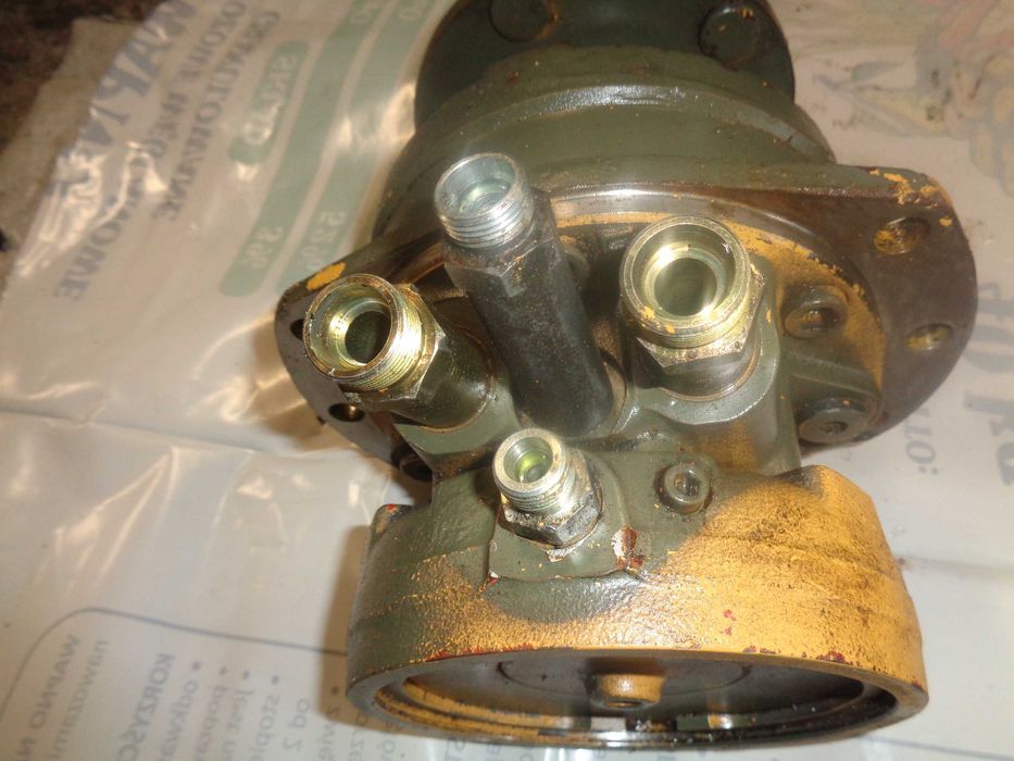 Hydromotor hydrauliczny silnik jazdy POCLAIN Hydraulics MS02-8-124