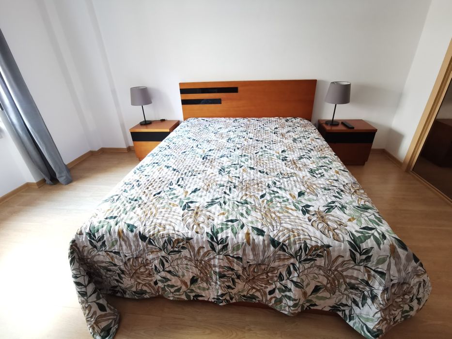 Quarto de casal cerejeira conjunto