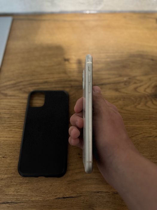 Iphone 11 64gb.Nie otwierany