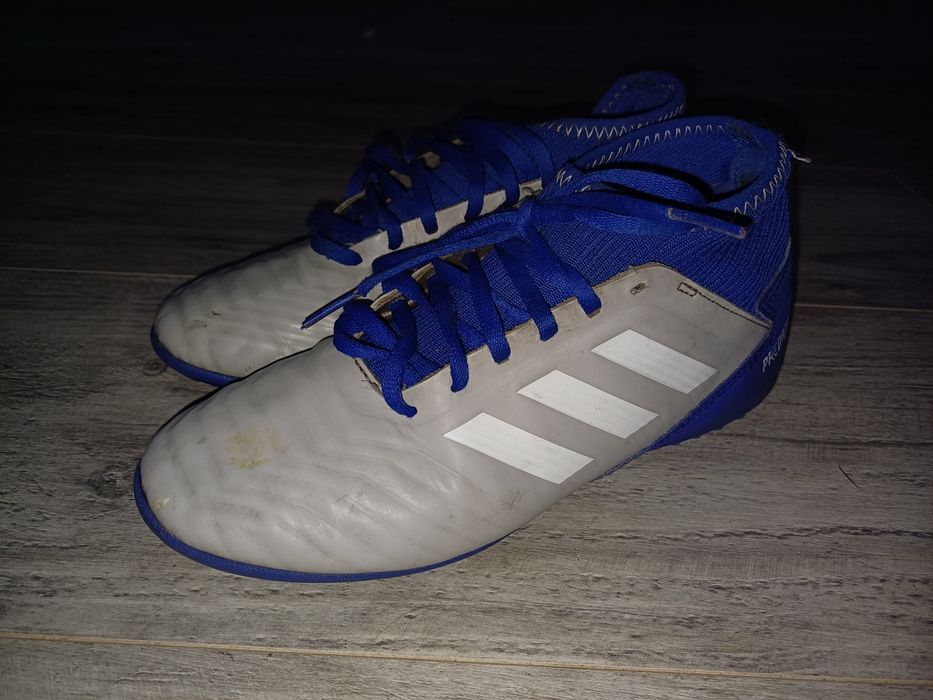 Turfy Adidas PREDATOR rozm.35 1/2