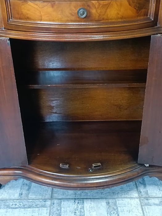 Комод , тумба масив