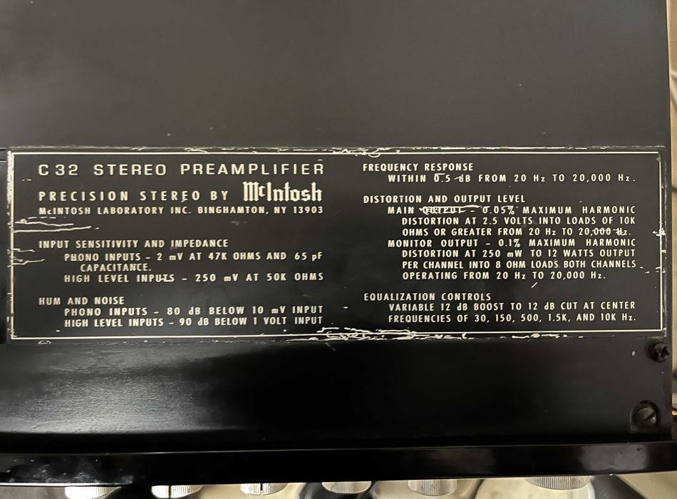 Préamplificador McIntosh C32