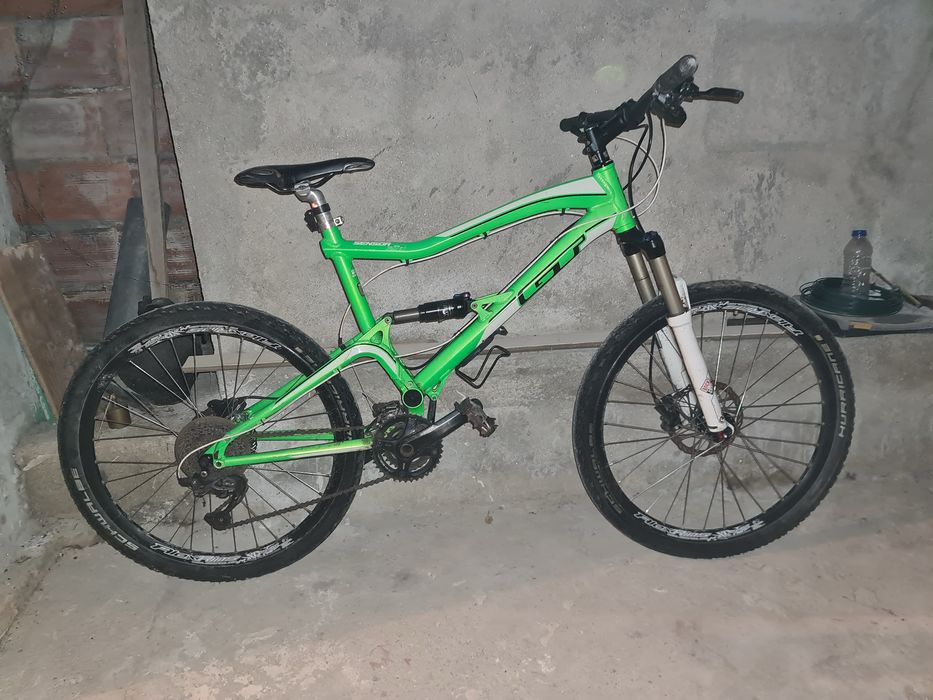 Bicicleta gt ...
