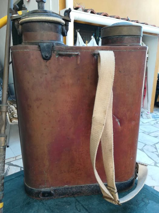 Pulverizador em cobre Hipólito