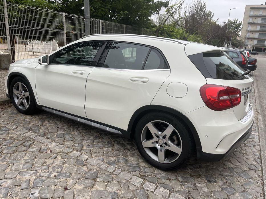 Mercedes GLA 200 AMG line