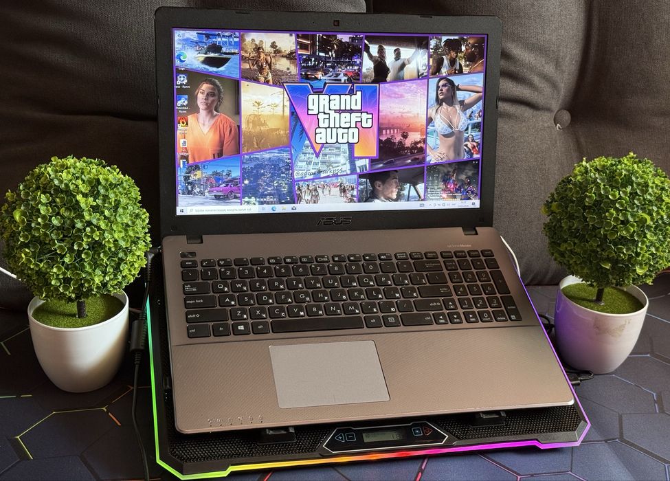 Ігровий Ноутбук Asus/GTX/Процесор i7