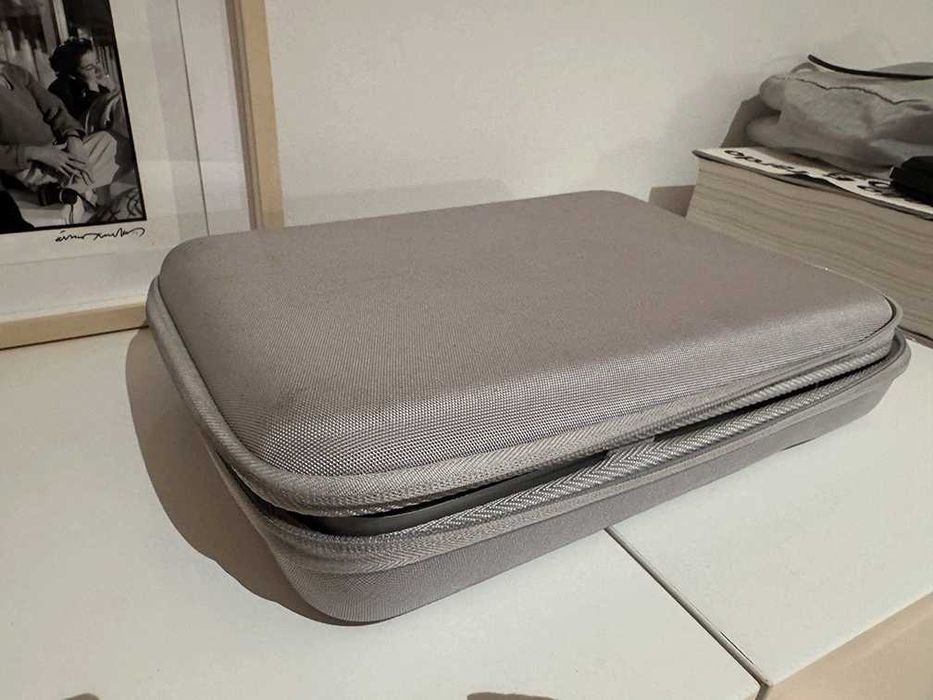 Apple Mac Mini M2 Pro + Acessórios (Satechi Hub + Case co2CREA)