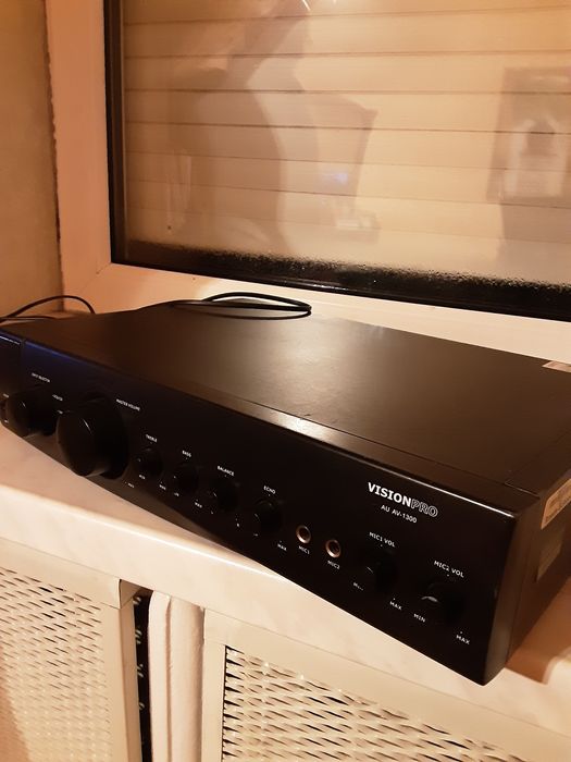 Суперусилитель для караоке VISION PRO 1300 Англия