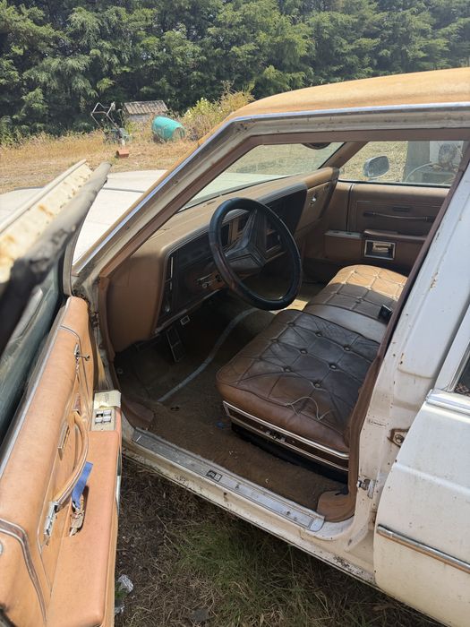 Oldsmobile delta 88 Royale