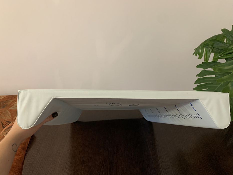 Пеленальна дошка