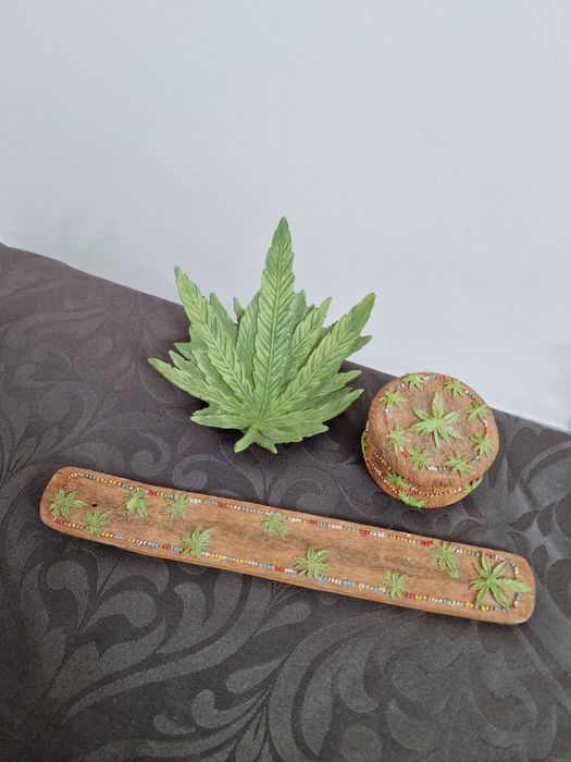 Conjunto Coleção Reggae Cinzeiro Incenso caixa