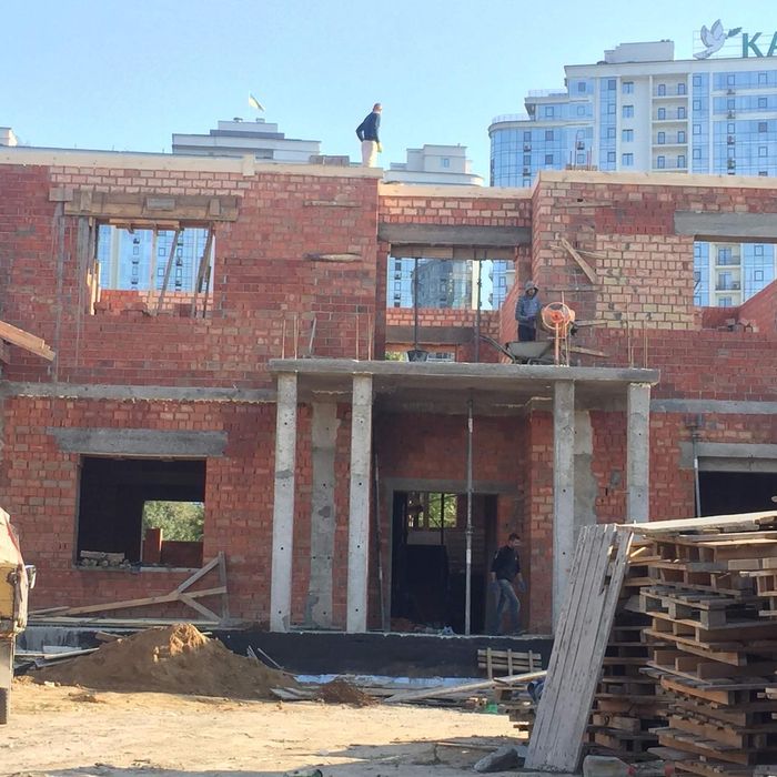 Строительство домов,котеджей,жб конструкции,лестницы,фундаменты и пр.