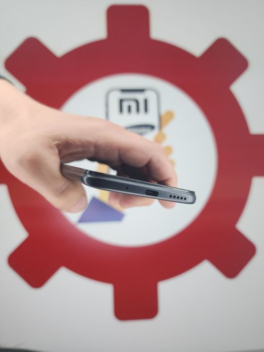 Xiaomi Redmi 10C 3/64GB Black –  Смартфон як новий, відмінний стан!